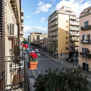 Appartamento Casa Sikania, Palermo