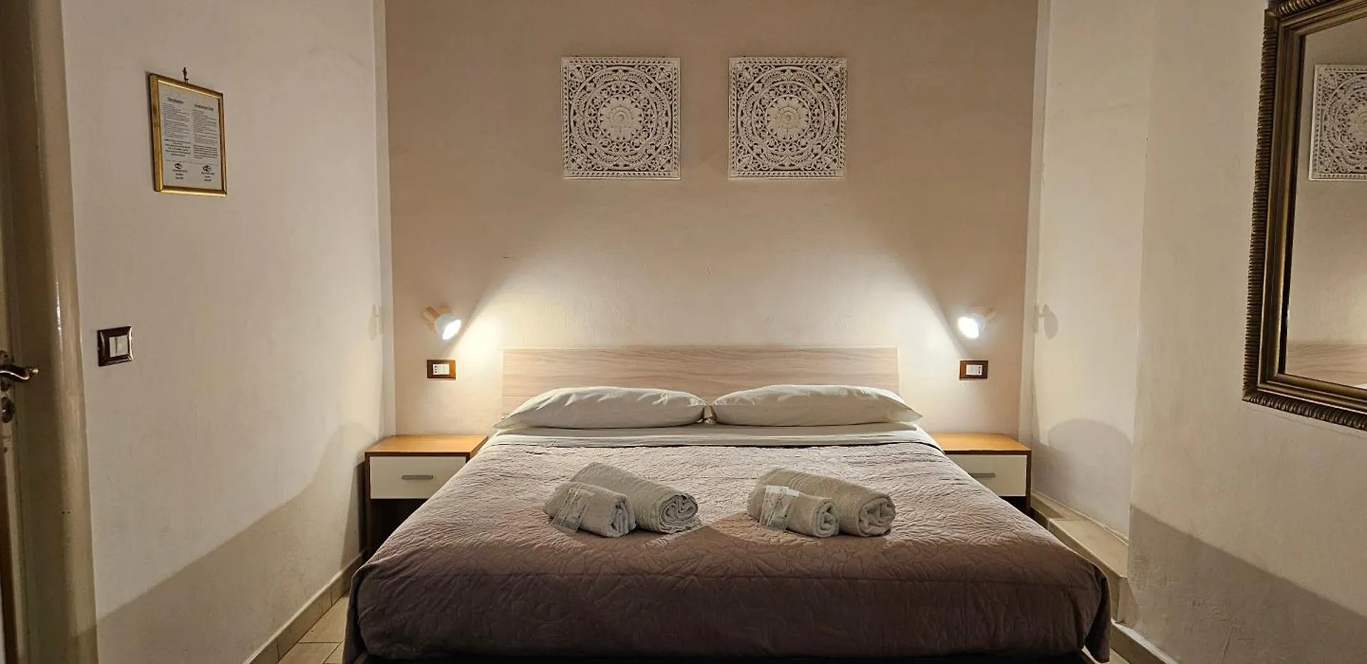 Hostel Josef Palermo Bed & Breakfast