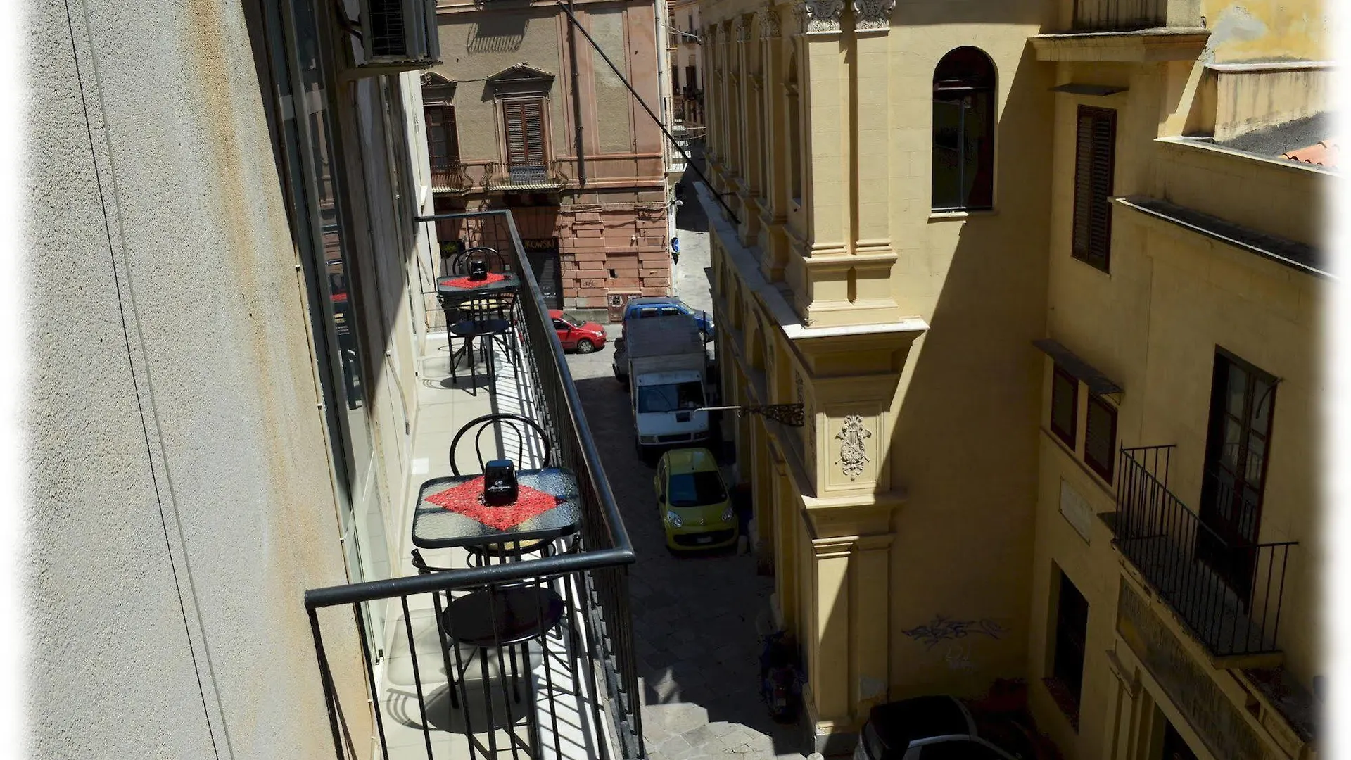 Bed and breakfast Hostel Josef Palermo